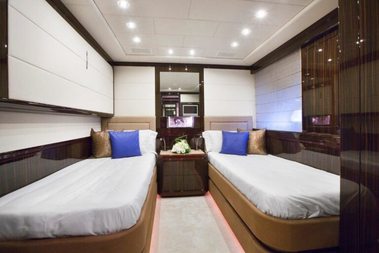 The 39m Yacht MAC TOO