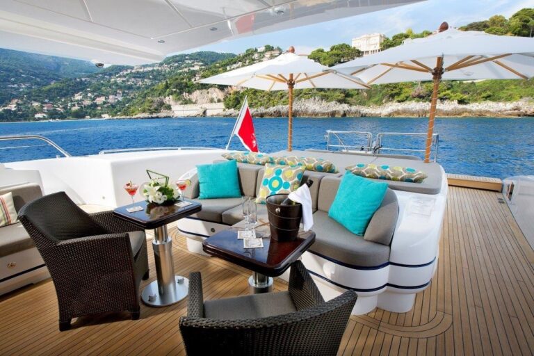 The 39m Yacht MAC TOO