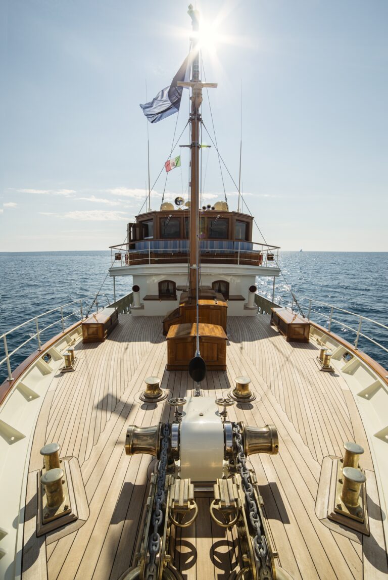 The 39m Yacht TARANSAY