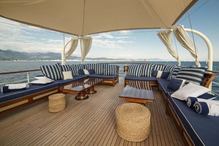 The 39m Yacht TARANSAY