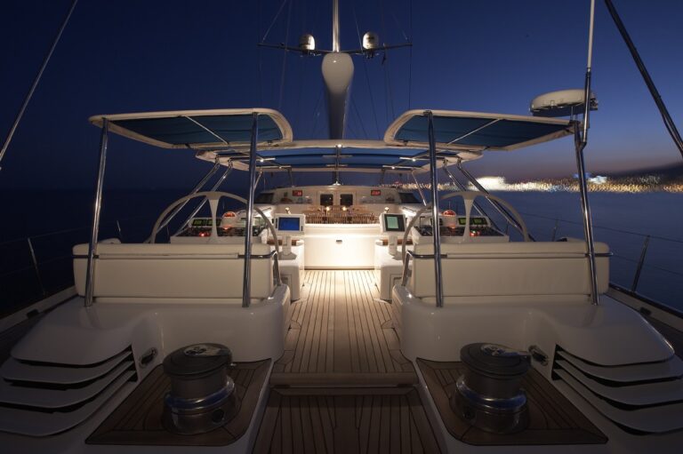 The 39m Yacht TENAZ