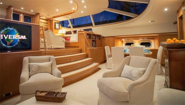 The 39m Yacht TENAZ
