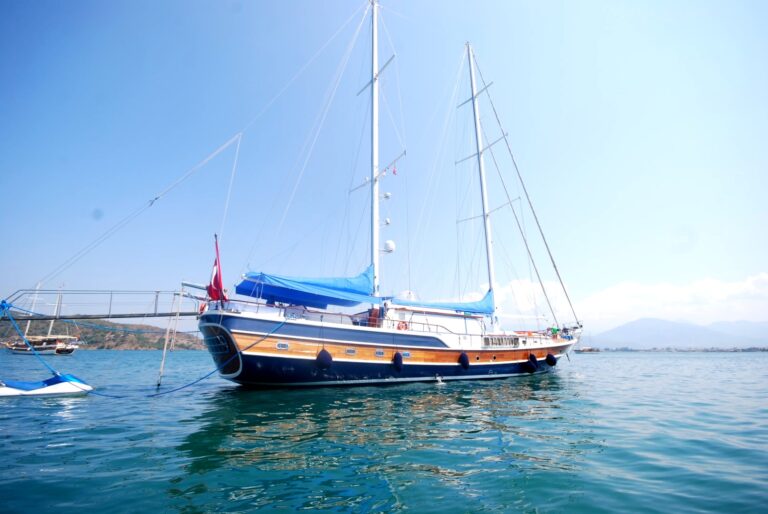 33m ECE BERRAK - Stern view