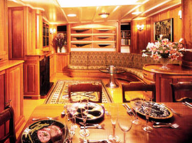 4 Endeavour yacht