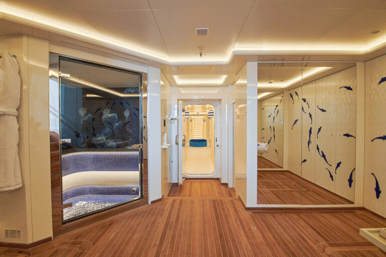Lower deck spa