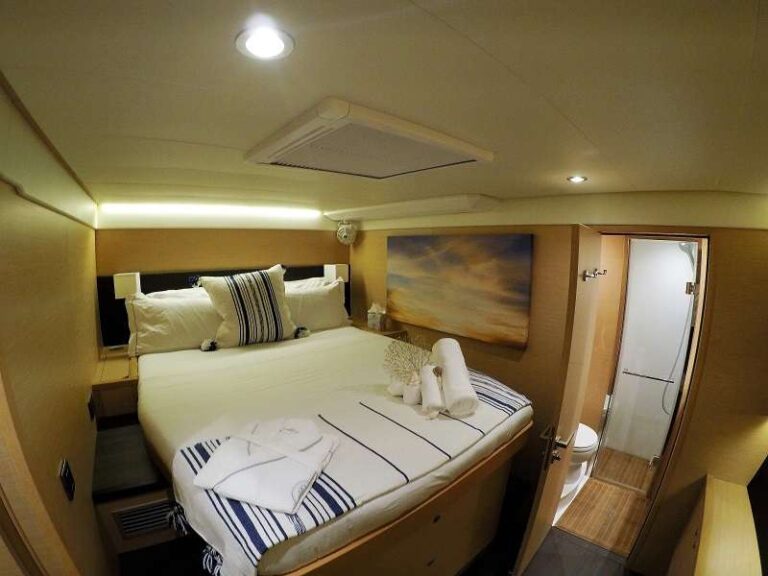 Queen size cabin with walk around bed