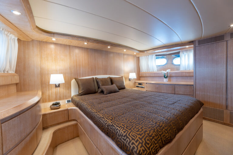 Second master suite