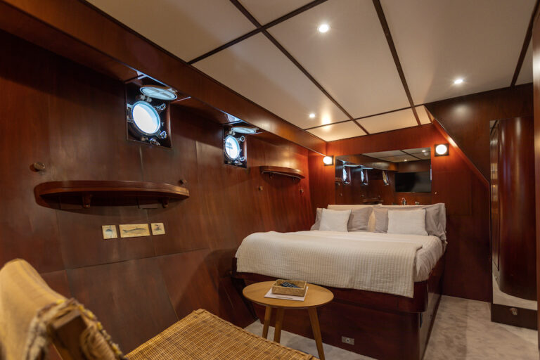 Starboard guest double