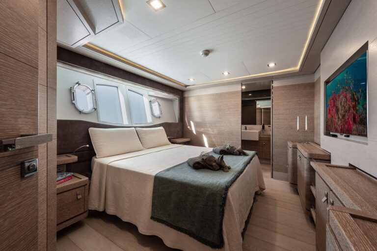 VIP Cabin
