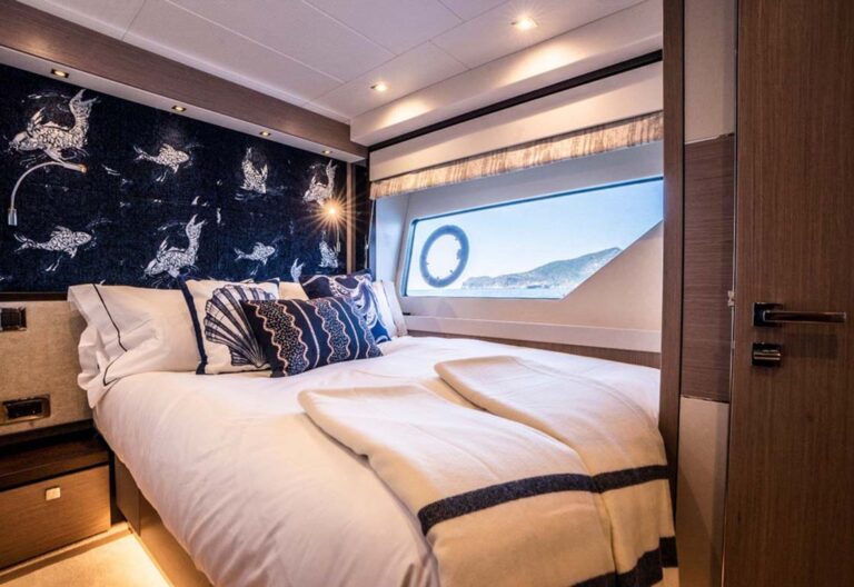 Flexible Twin or Double suite