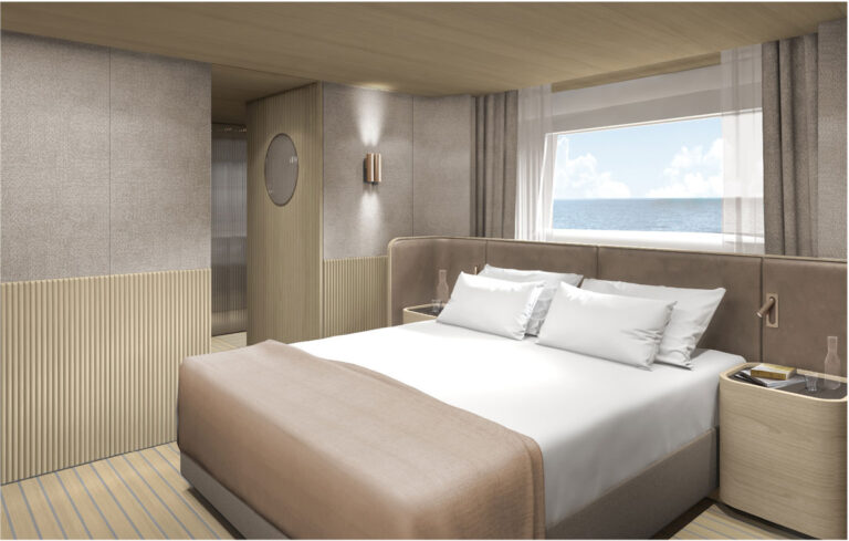 Lower deck VIP suite