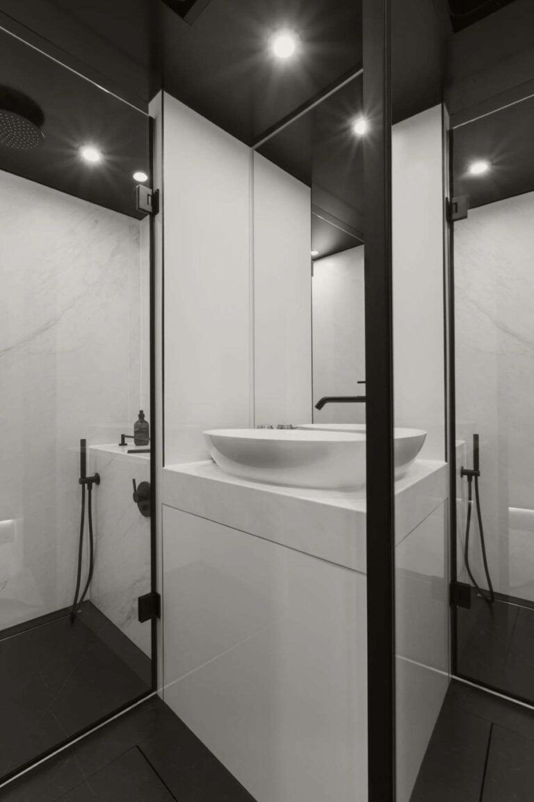 Stylish ensuite