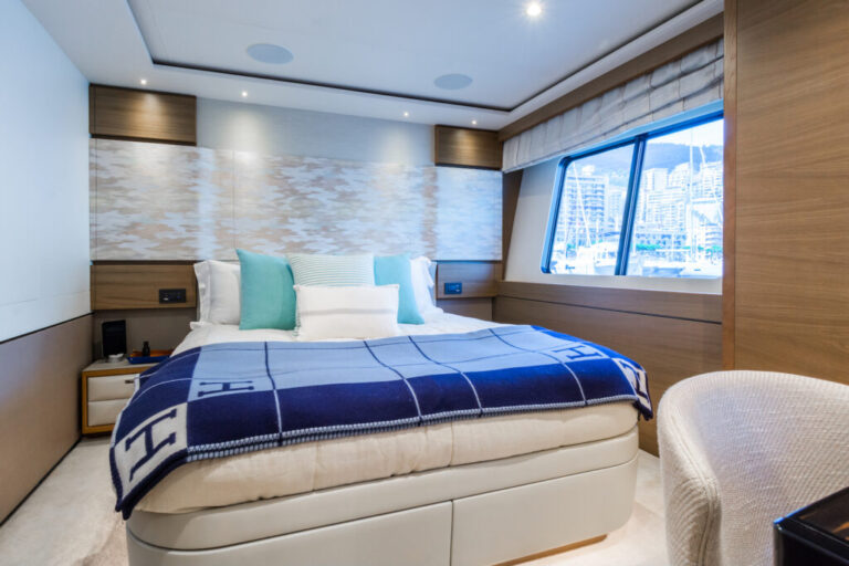 Double guest suite