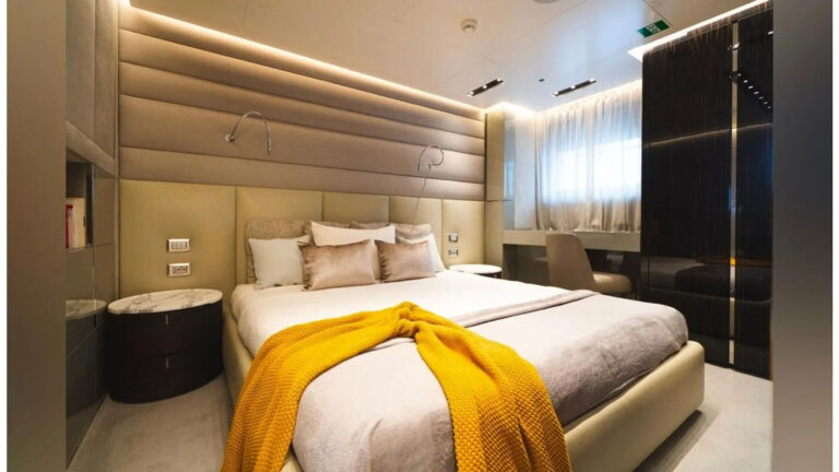 Guest suite