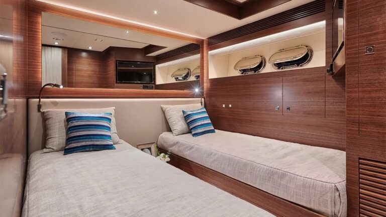 Spacious twin cabin