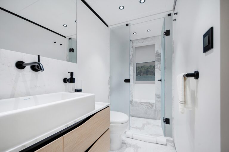 Contemporary bathroom design