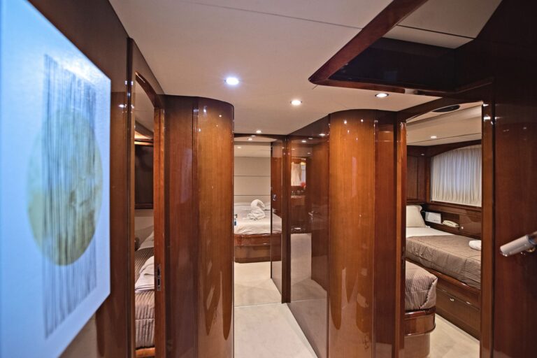 Convenient access to guest cabins