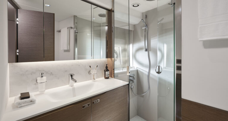 Guest ensuite