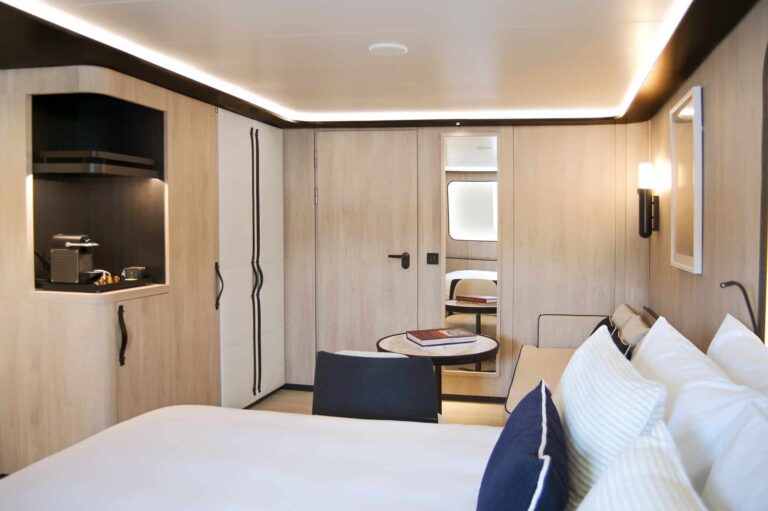 Mistral Junior suite