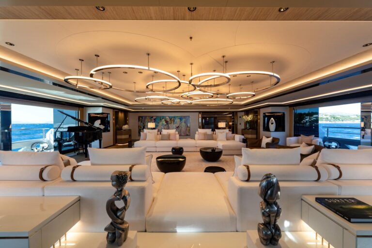 Main Deck Salon