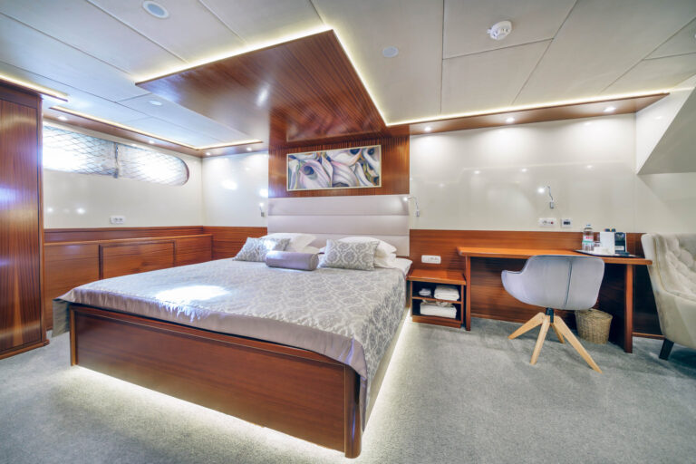 SON DE MAR - Master Suite