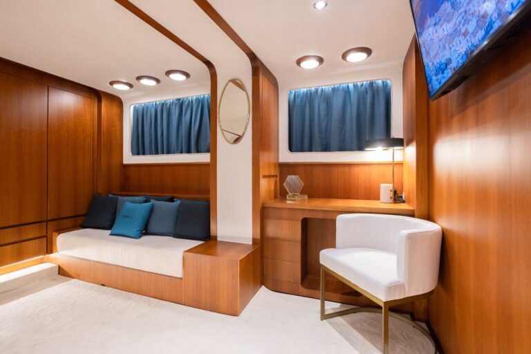 Guest Suite Seating Area