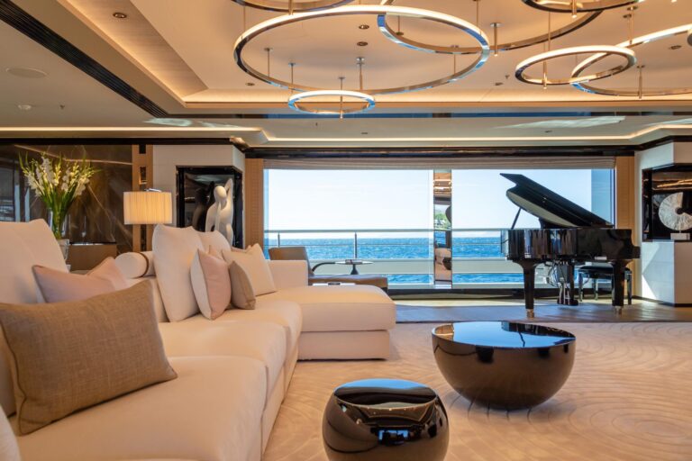 Main Deck Salon Alternative View