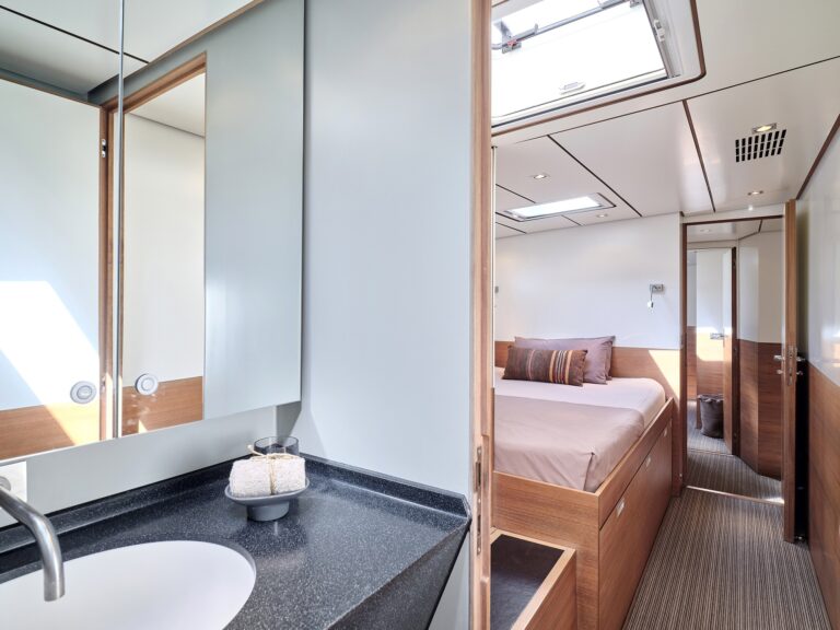 Master Cabin And Ensuite