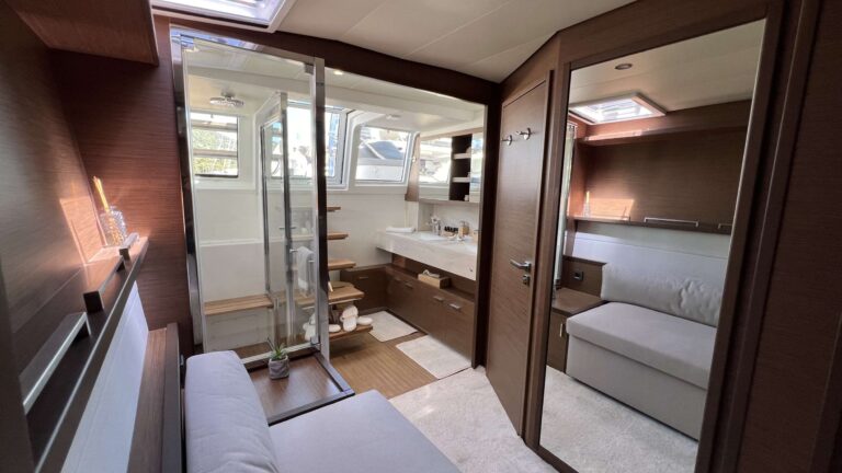 Master Suite And Ensuite Bathroom
