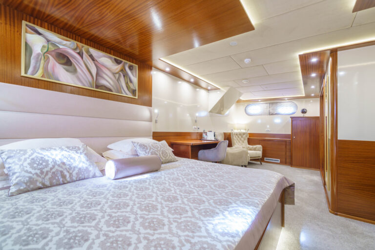SON DE MAR - Master Suite