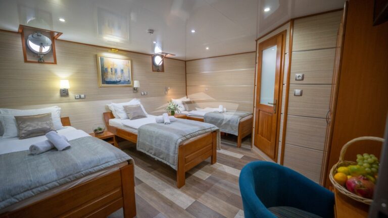 Triple Suite