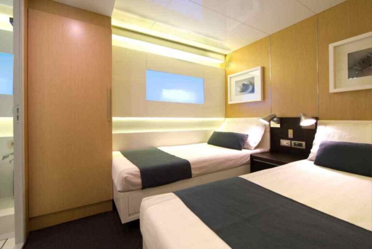 Twin Suite