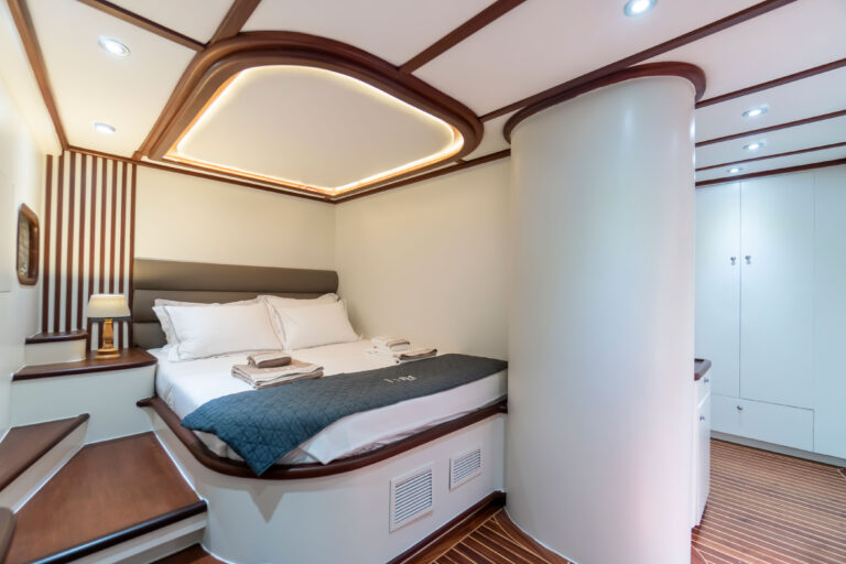 2nd Master Suite