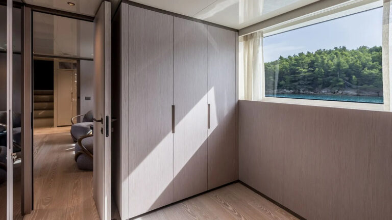 Master Suite Dressing Room