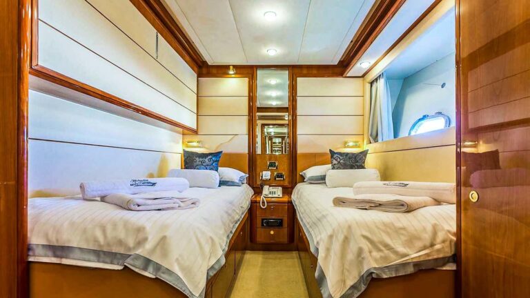 Twin Suite