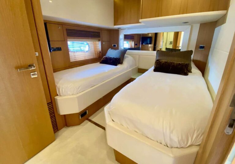 Twin Suite