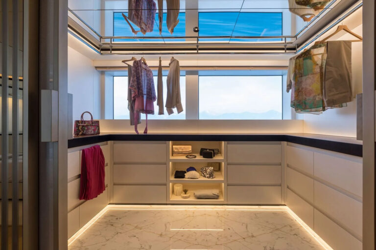 Master Dressing Room