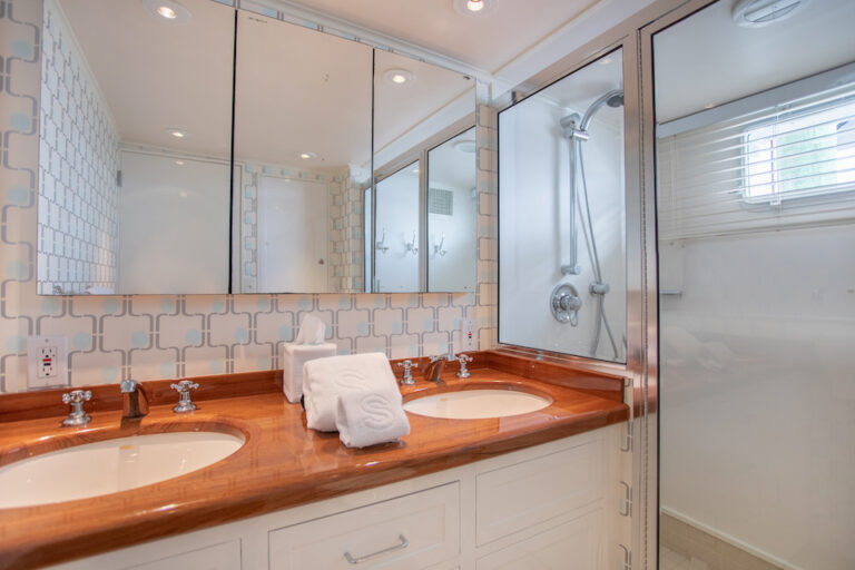 Master Ensuite