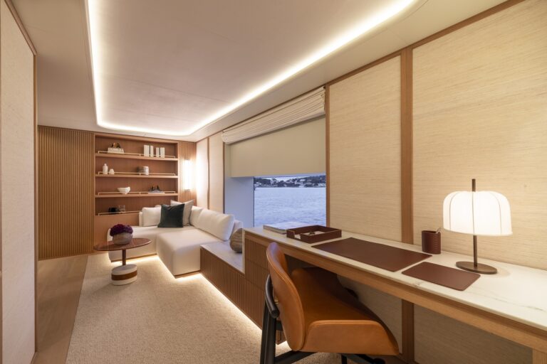 Master Suite Salon