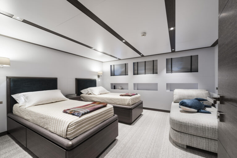 Twin Cabin
