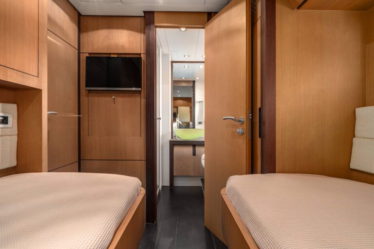 Twin Suite With Ensuite