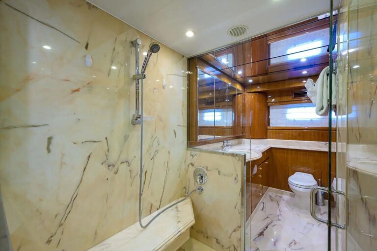 Ensuite Bathroon