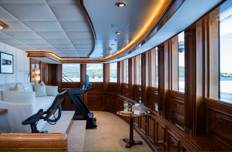 Master Suite Observation Lounge
