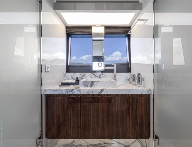 Guest Ensuite (sistership)