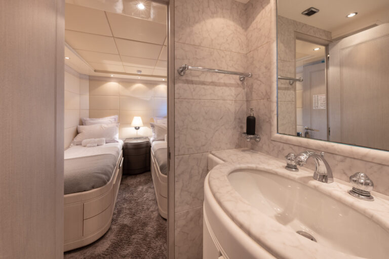 Twin Ensuite