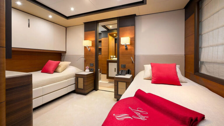 Twin Suite