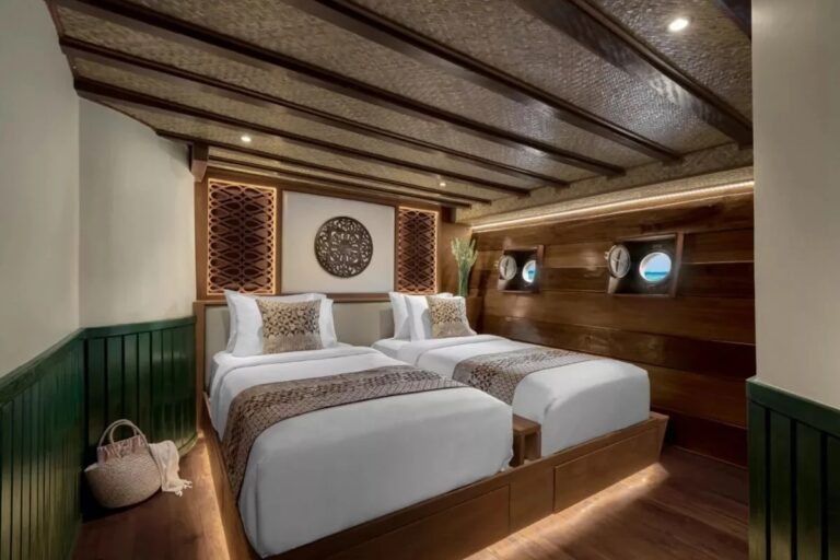 Twin Suite