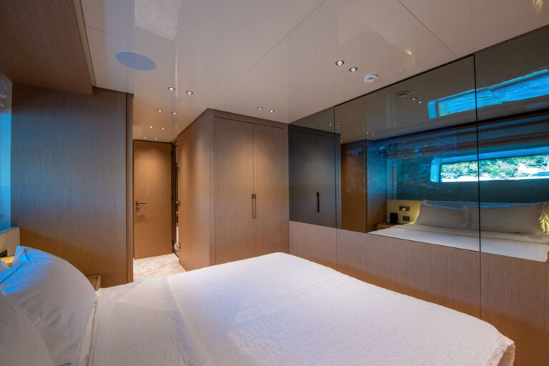 VIP Cabin