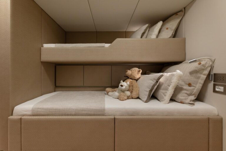 Bunk Cabin - Perfect For Kids