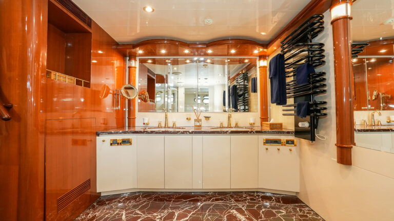 Master Ensuite